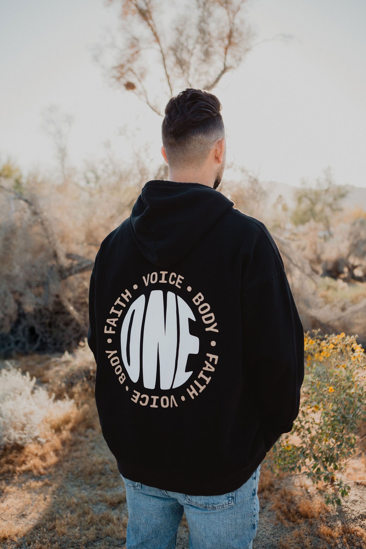 CIRCLE HOODIE - UNISEX BLACK